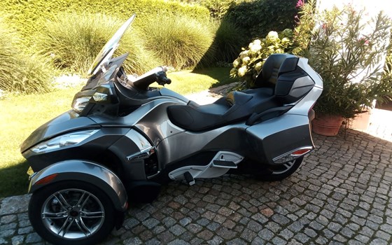 Gebrauchtmotorrad Can-Am Spyder RT - Bild 7