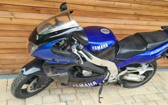 Gebrauchtmotorrad Yamaha YZF 1000 R Thunderace - Bild 1 Gebrauchtmotorrad Yamaha YZF 1000 R Thunderace - Bild 1