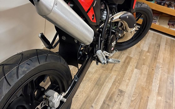 Neufahrzeug Beta RR 50 Motard - Bild 4 Neufahrzeug Beta RR 50 Motard - Bild 4