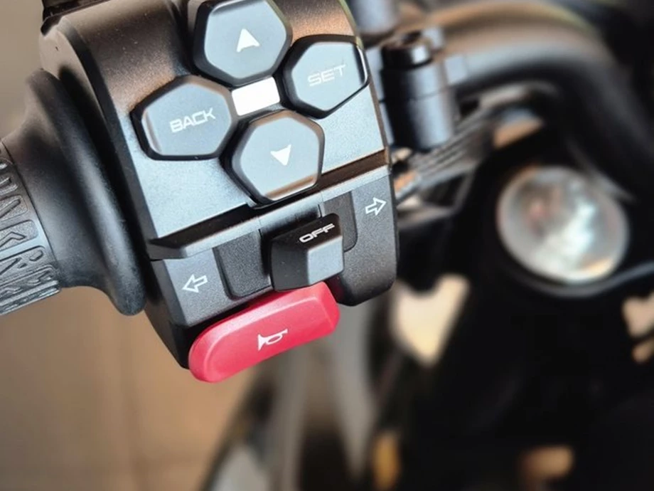 Angebot CFMOTO 675NK Bild 5: Angebot CFMOTO 675NK