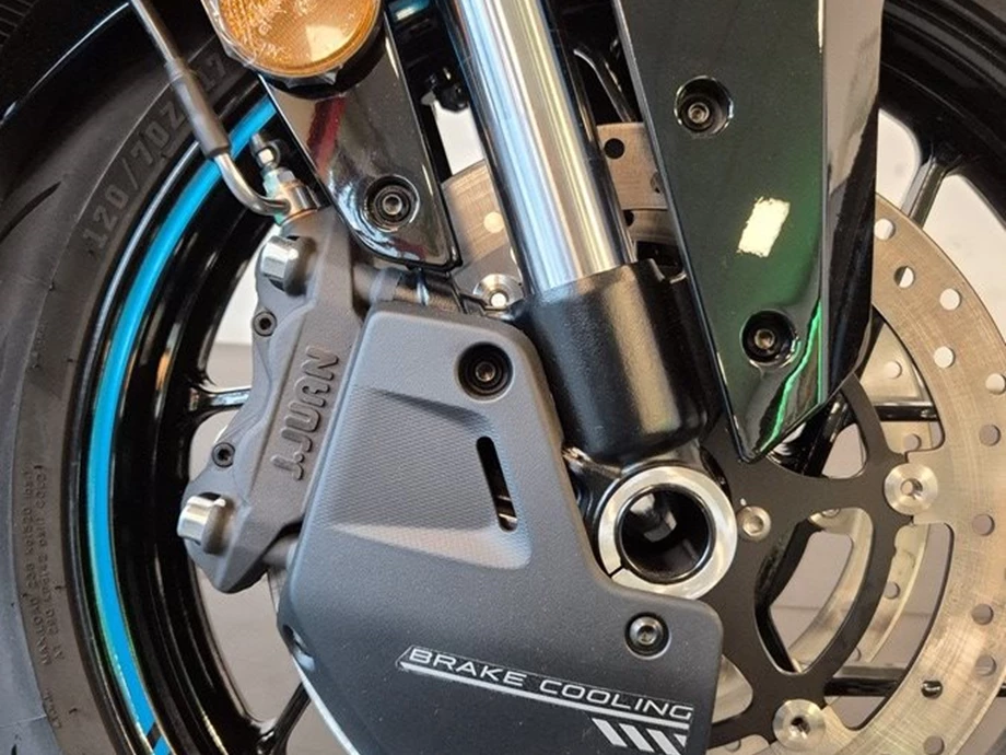 Angebot CFMOTO 675SR-R Bild 3: Angebot CFMOTO 675SR-R