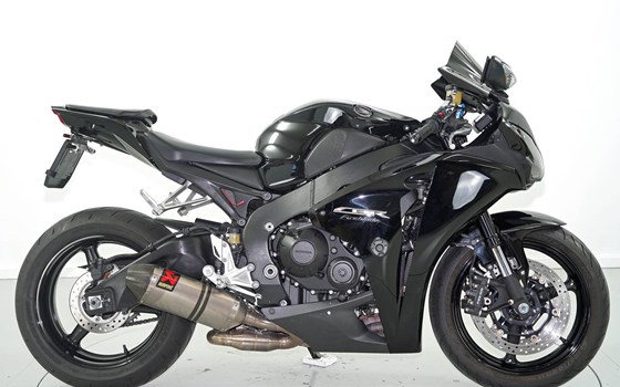 Motorrad Occasion Honda CBR1000RR Fireblade - Bild 4
