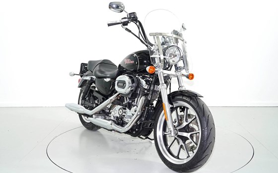 Motorrad Occasion Harley-Davidson Sportster XL 1200T SuperLow - Bild 2