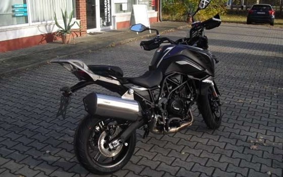 Neufahrzeug Benelli TRK 702 - Bild 4