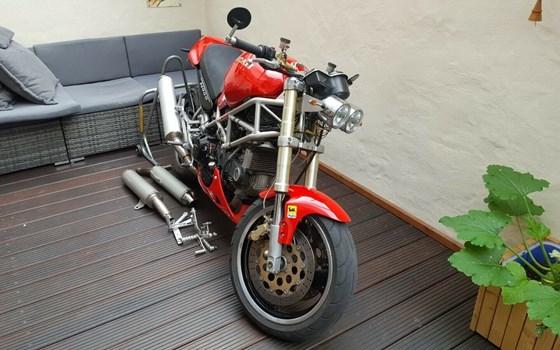 Gebrauchtmotorrad Ducati Monster 900 - Bild 2