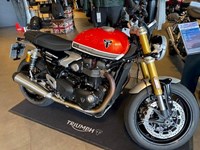 Gebrauchtmotorrad Triumph Speed Twin 1200 RS