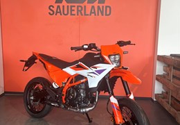 Neumotorrad KTM 390 SMC R