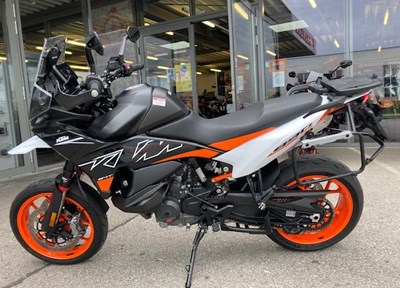 GEBRAUCHTFAHRZEUG KTM 890 SMT