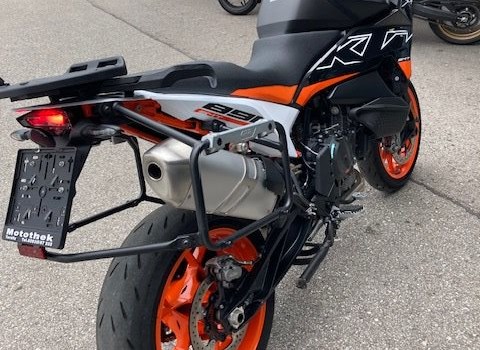 Gebrauchtmotorrad KTM 890 SMT - Bild 3 Gebrauchtmotorrad KTM 890 SMT - Bild 3