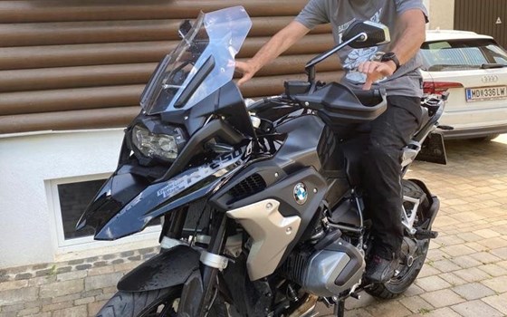 Gebrauchtmotorrad BMW R 1250 GS - Bild 1 Gebrauchtmotorrad BMW R 1250 GS - Bild 1
