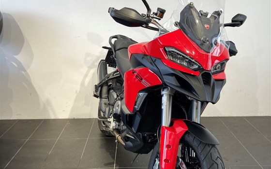 Gebrauchtmotorrad Ducati Multistrada V2 S - Bild 1 Gebrauchtmotorrad Ducati Multistrada V2 S - Bild 1