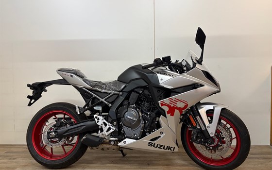 Neufahrzeug Suzuki GSX-8R - Bild 1 Neufahrzeug Suzuki GSX-8R - Bild 1
