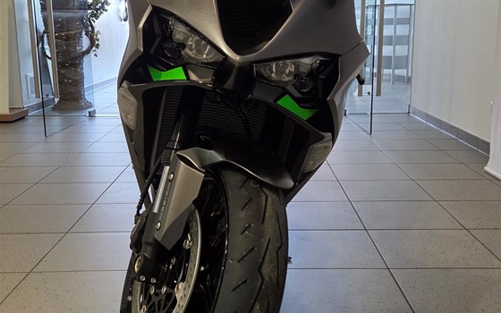 Neufahrzeug Kawasaki Ninja ZX-6R - Bild 7 Neufahrzeug Kawasaki Ninja ZX-6R - Bild 7