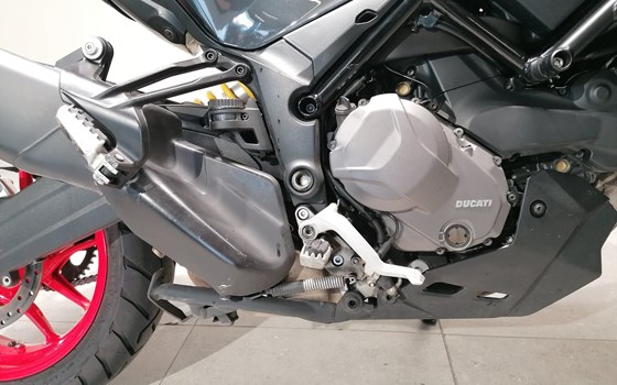 Gebrauchtmotorrad Ducati Multistrada V2 S - Bild 4 Gebrauchtmotorrad Ducati Multistrada V2 S - Bild 4