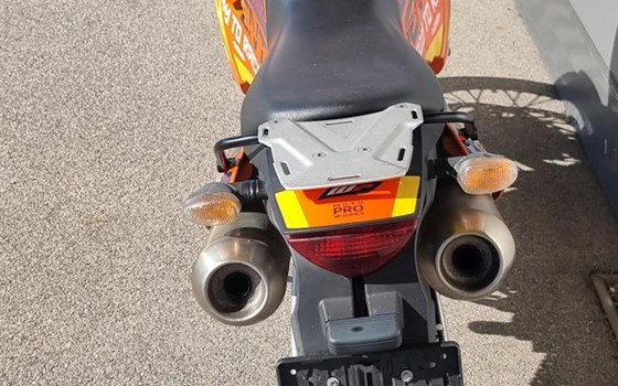 Gebrauchtmotorrad KTM 950 Adventure - Bild 9 Gebrauchtmotorrad KTM 950 Adventure - Bild 9