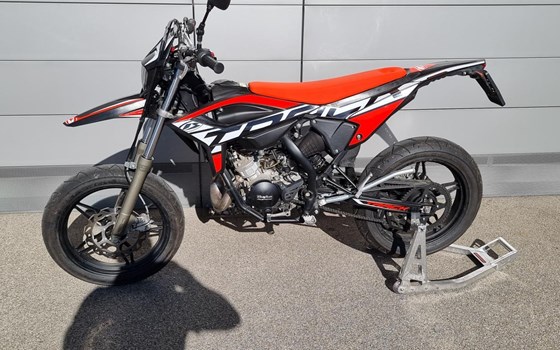 Gebrauchtmotorrad Beta RR 50 Motard - Bild 6 Gebrauchtmotorrad Beta RR 50 Motard - Bild 6