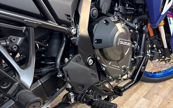 Neufahrzeug Suzuki V-Strom 800DE - Bild 4 Neufahrzeug Suzuki V-Strom 800DE - Bild 4