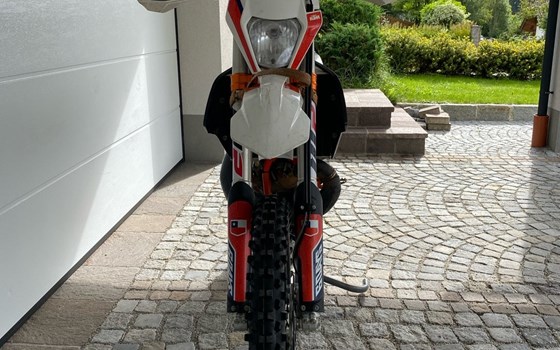 Gebrauchtmotorrad KTM 250 EXC TPI - Bild 14 Gebrauchtmotorrad KTM 250 EXC TPI - Bild 14