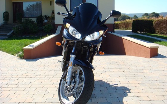 Gebrauchtmotorrad Yamaha FZ6 Fazer - Bild 3 Gebrauchtmotorrad Yamaha FZ6 Fazer - Bild 3