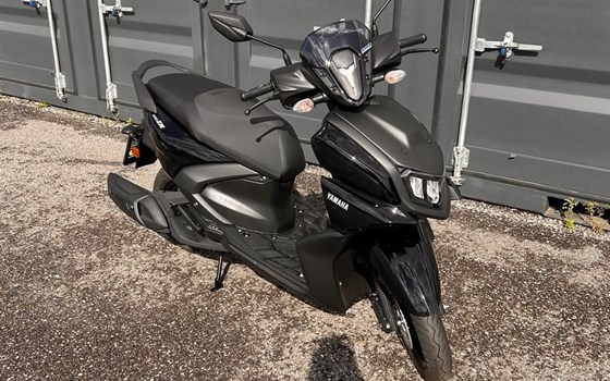 Neufahrzeug Yamaha RayZR - Bild 5 Neufahrzeug Yamaha RayZR - Bild 5