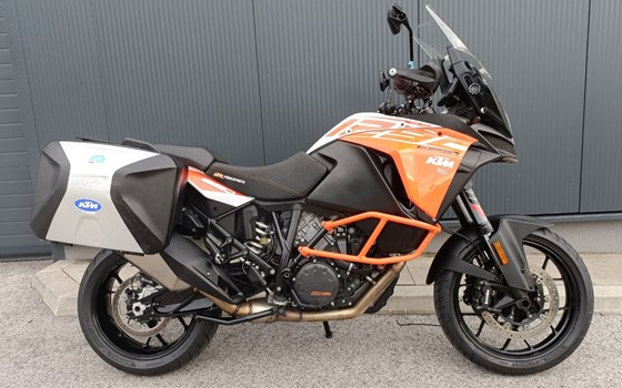 Gebrauchtmotorrad KTM 1290 Super Adventure S - Bild 1 Gebrauchtmotorrad KTM 1290 Super Adventure S - Bild 1