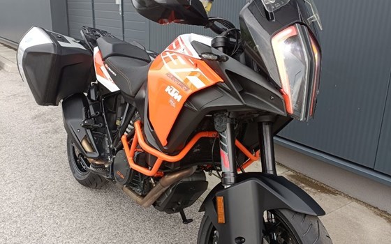 Gebrauchtmotorrad KTM 1290 Super Adventure S - Bild 5 Gebrauchtmotorrad KTM 1290 Super Adventure S - Bild 5