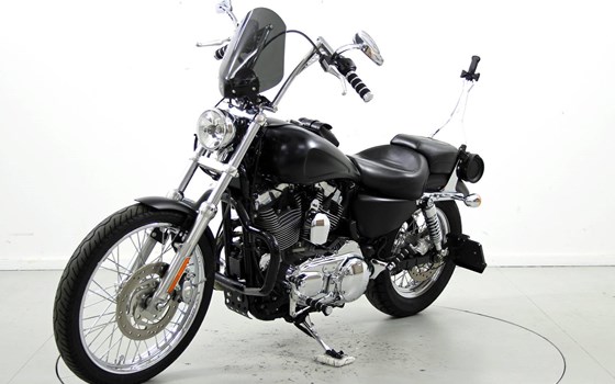 Motorrad Occasion Harley-Davidson Sportster XL 1200 V Seventy-Two - Bild 3