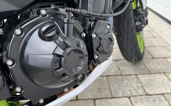 Gebrauchtmotorrad Kawasaki Z900 - Bild 7