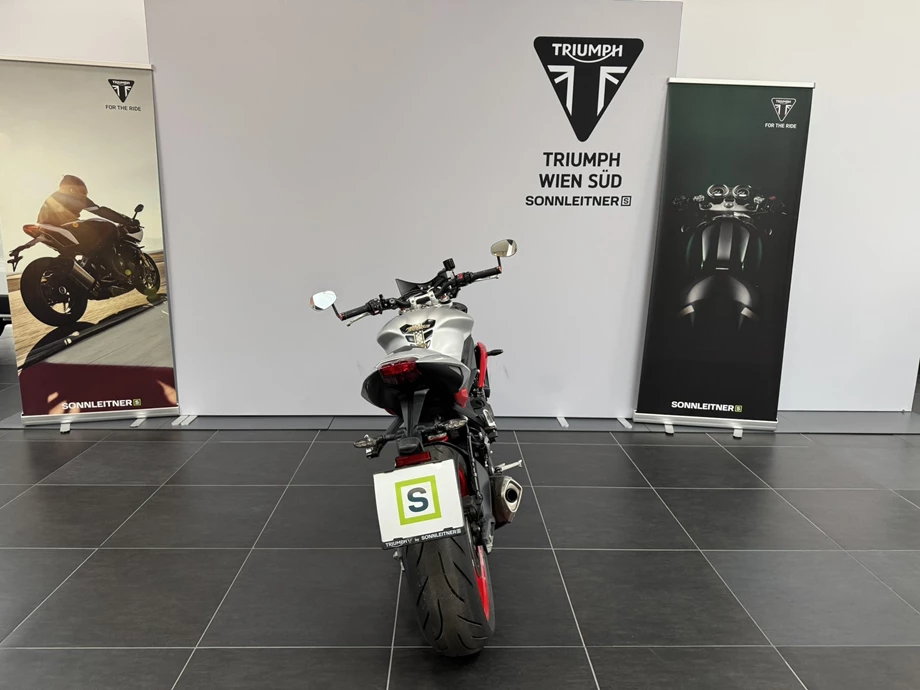 Angebot Triumph Street Triple RX Bild 4: Angebot Triumph Street Triple RX