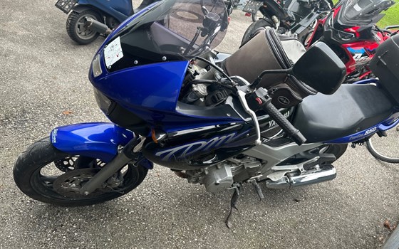 Gebrauchtmotorrad Yamaha TDM 850 - Bild 4 Gebrauchtmotorrad Yamaha TDM 850 - Bild 4