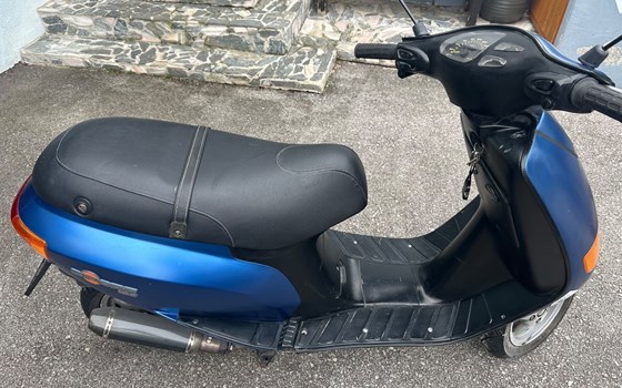 Gebrauchtmotorrad Piaggio Sfera 125 - Bild 5