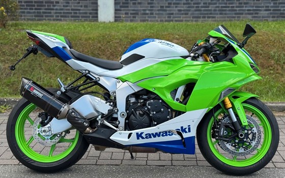 Gebrauchtmotorrad Kawasaki Ninja ZX-6R 40th Anniversary Edition - Bild 1