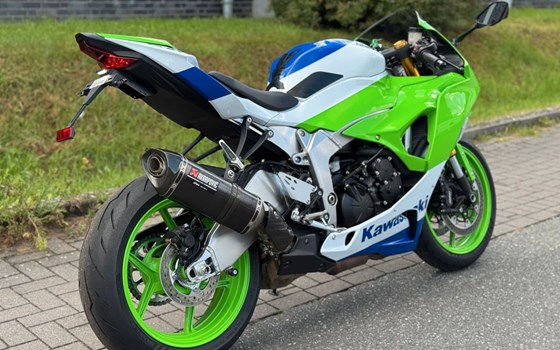 Gebrauchtmotorrad Kawasaki Ninja ZX-6R 40th Anniversary Edition - Bild 3