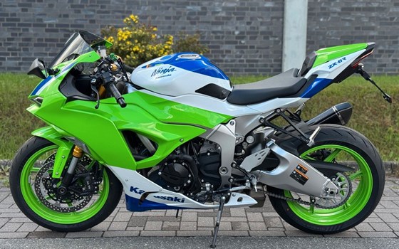 Gebrauchtmotorrad Kawasaki Ninja ZX-6R 40th Anniversary Edition - Bild 4