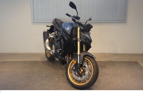 Neumotorrad Honda CB1000 Hornet SP