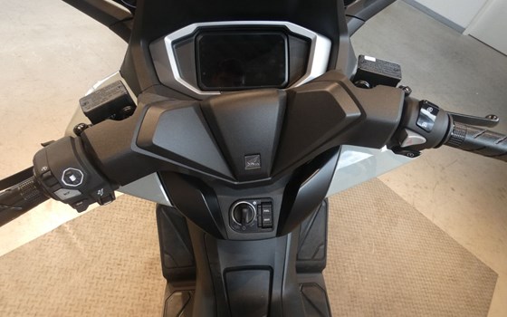 Neufahrzeug Honda Forza 125 - Bild 9