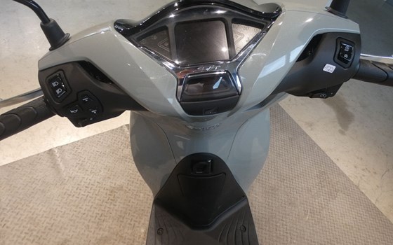 Neufahrzeug Honda SH150i - Bild 8