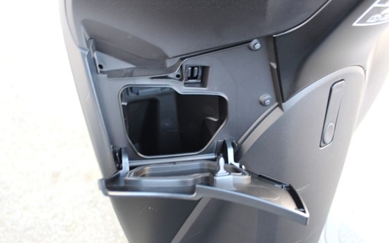 Neufahrzeug Honda SH125 - Bild 6