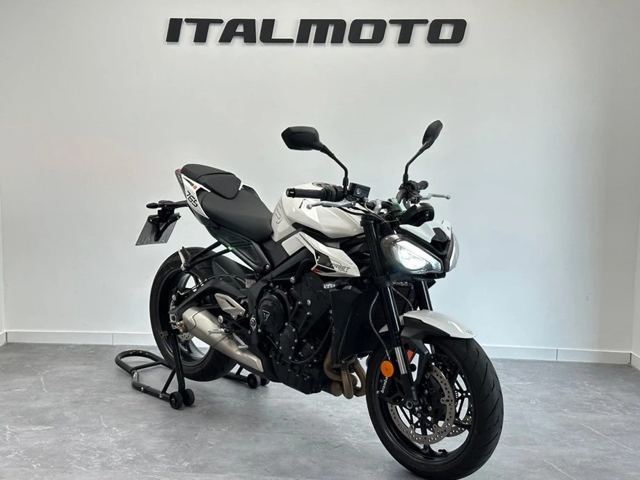 Angebot Triumph Street Triple 765 R A2 Bild 1: Angebot Triumph Street Triple 765 R A2