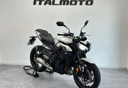 Gebrauchte Triumph Street Triple 765 R A2