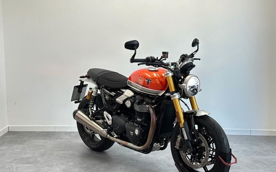 Gebrauchtmotorrad Triumph Speed Twin 1200 RS - Bild 1