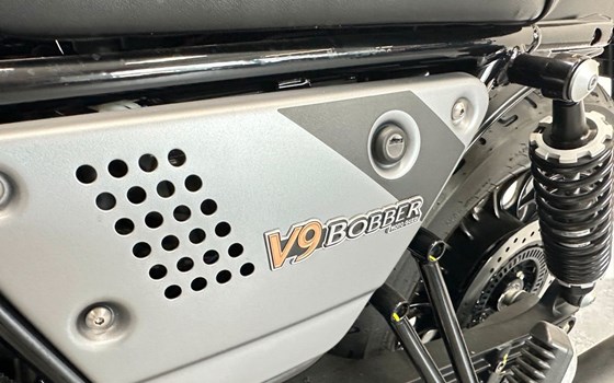Neufahrzeug Moto Guzzi V9 Bobber Special Edition - Bild 5