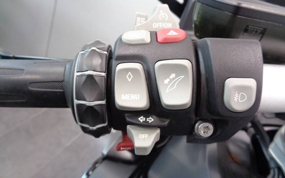 Gebrauchtmotorrad BMW K 1600 GT - Bild 3