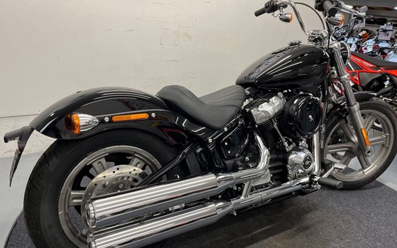 Neufahrzeug Harley-Davidson Softail Street Bob FXBB - Bild 5