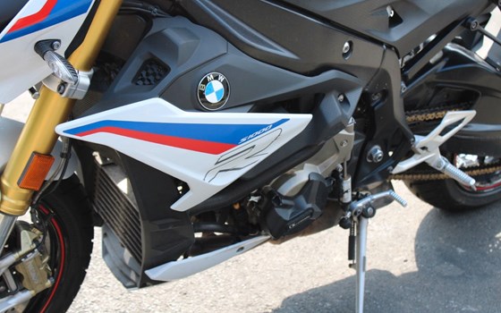 Gebrauchtmotorrad BMW S 1000 R - Bild 12