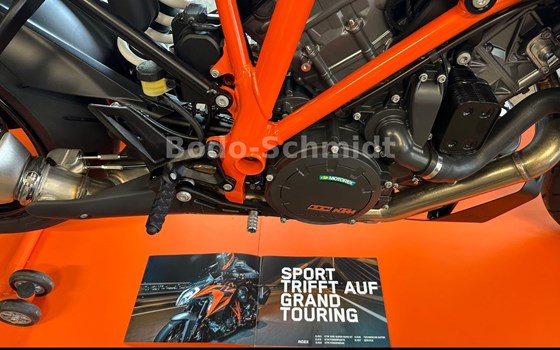 Neufahrzeug KTM 1290 Super Duke GT - Bild 4