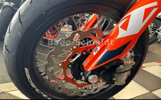 Neufahrzeug KTM 690 SMC R - Bild 3