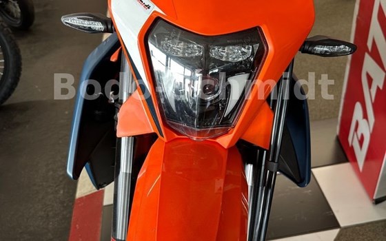 Neufahrzeug KTM 690 SMC R - Bild 5