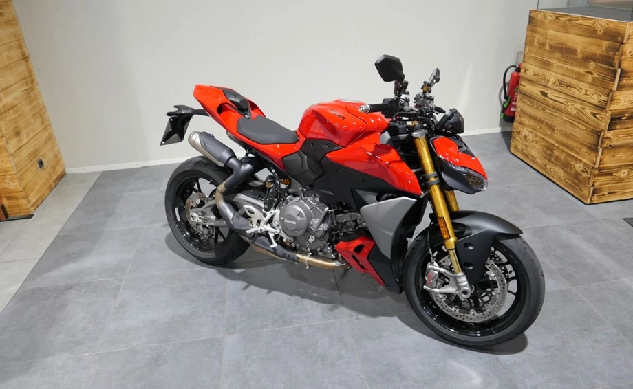 Angebot Ducati Streetfighter V2 S Bild 3: Angebot Ducati Streetfighter V2 S