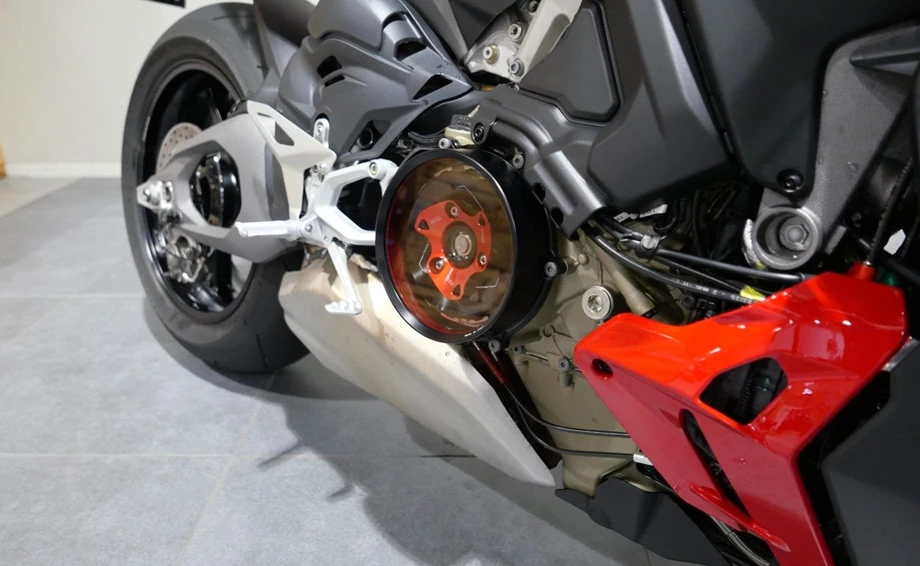 Angebot Ducati Streetfighter V4 S Bild 7: Angebot Ducati Streetfighter V4 S